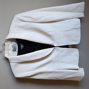 Gorgeous cream and black Tahari blazer